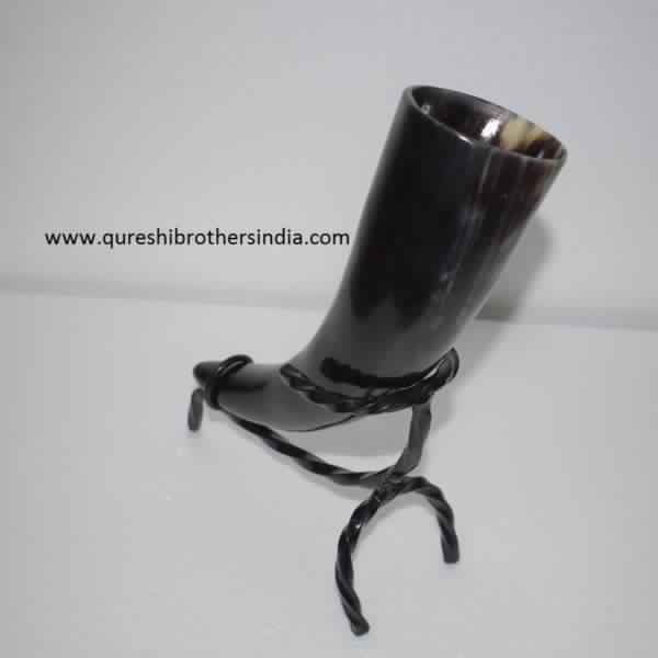 Horn Stand Metal 03