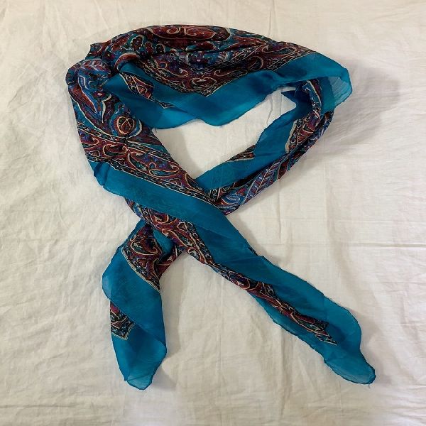 Comfortable Handfeeling Pure Silk scarf