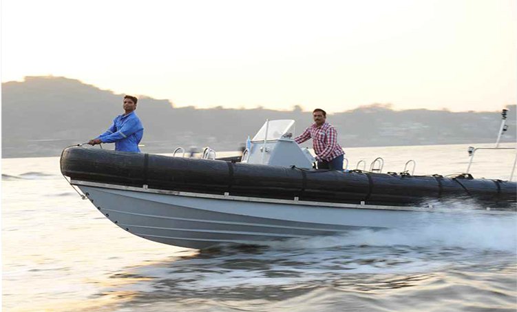 RIGID INFLATABLE BOAT (RIB)