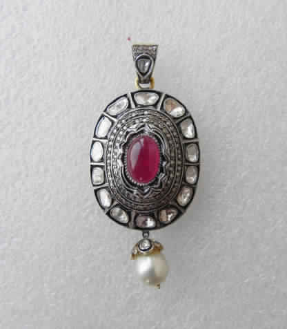 Attractive Diamond Polki Pendant