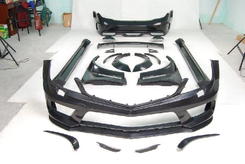Mercedes benz c class body kit black series (Premium Car Accessories - DealKarDe )