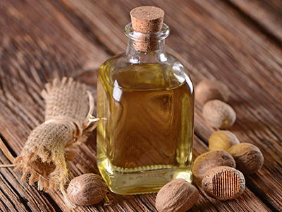 Nutmeg Essential Oil, Shelf Life : 1Year