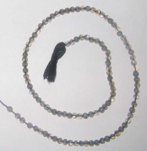 Labdrorite Plai Round Beads