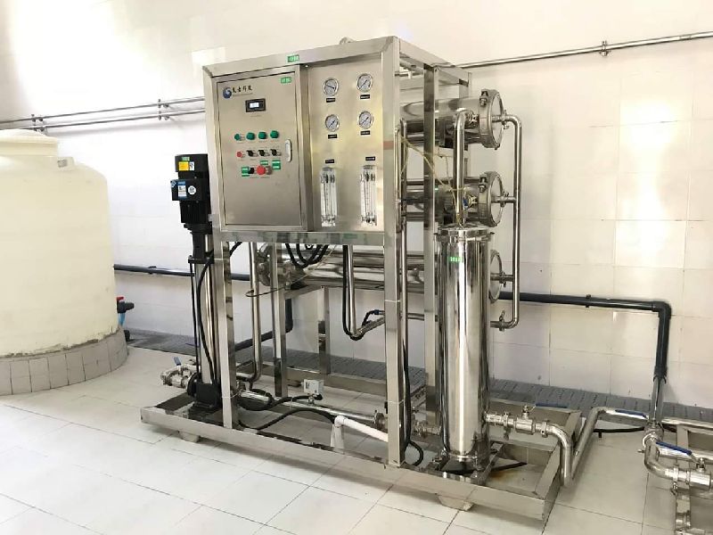 Electric 1000-2000kg Metal Pharmaceutical RO Plant, Voltage : 110V