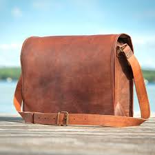 Goat Leather Bags, for Office, Travel, Feature : Fine Finishing, Shiny Look, Smooth Texture