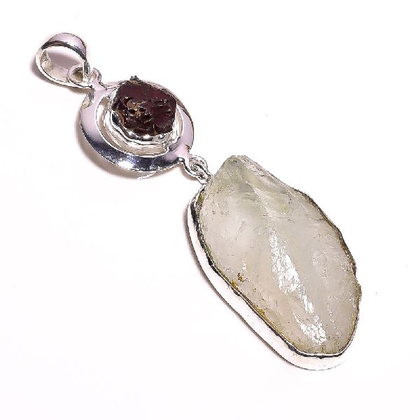 Aquamarine Garnet Raw Gemstone Pendant, Style : Fashionable