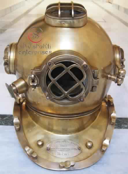 Diving Helmet