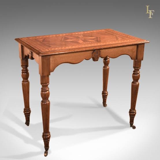 Painted Wooden Antique Dining Table, Feature : Handmade, Termite Proof