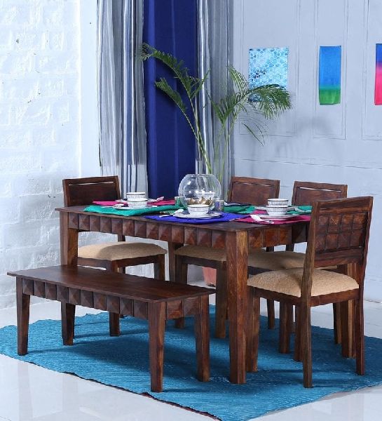 Polished Wooden Bar Table Set, Feature : Crack Resistance, Termite Proof