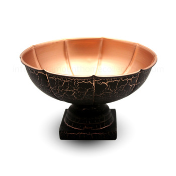 Copper Plated Iron Round Bowl, Size : 25.50 x 25.50 x 15.50 cm