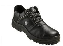 Leather Vaultex Icon Safety Shoes, for Industrial, Packaging Type : Box