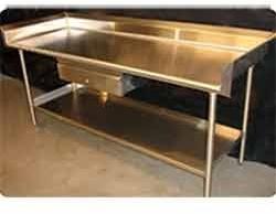 Aluminium Non Polished used restaurant equipment, Variety : Cabinet, Oven, Trolley, Table, Chimey