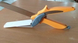  Aluminium Designer Scissors, for Parlour, Personal, Feature : Anti Bacterial,  Corrosion Proof