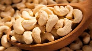 Curve Whole Cashew Nuts, for Food, Snacks, Sweets, Packaging Type : Pp Bag, Sachet Bag