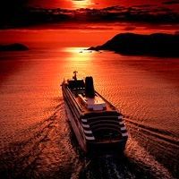 Cruise booking services