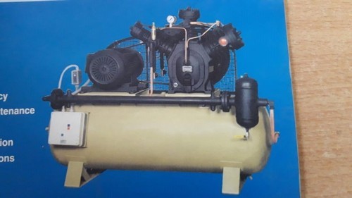 Reciprocating air compressor