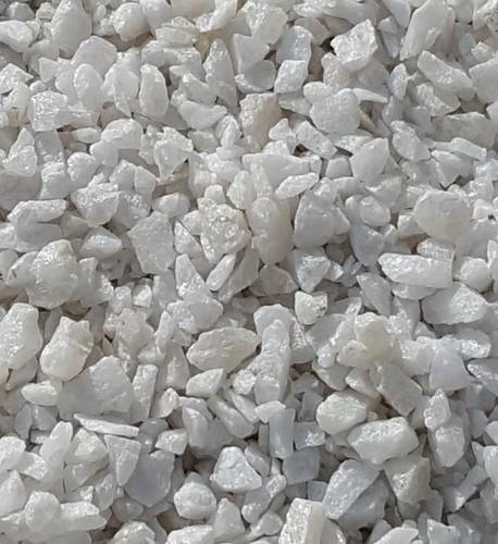 Natural size Quartz Lumps, Color : White