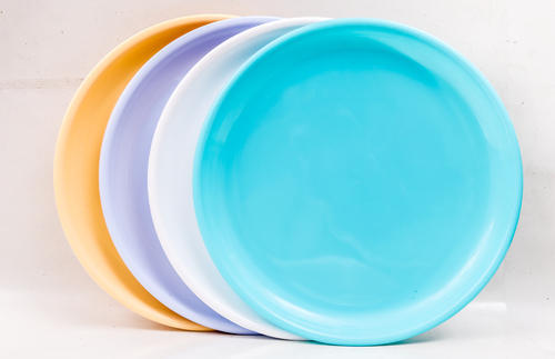 Wonder Plain Plastic Round Plate, for Hotel, Home, Restaurant, Size : Standard