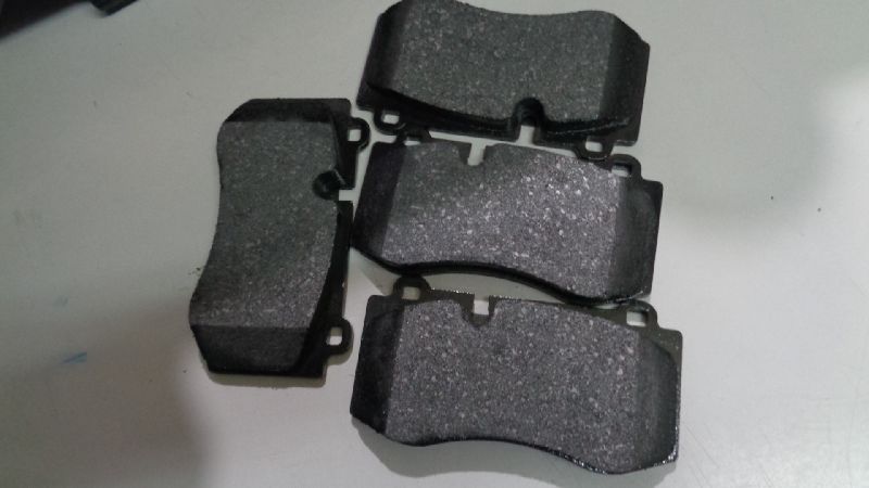 r50t5 brake pads