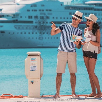 Cruise booking services