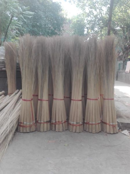 Coconut Broom Stick, for Cleaning, Feature : Long Lasting