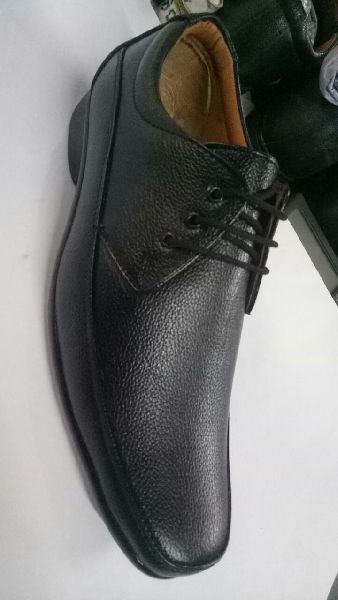 Canvas Genuine Leather 100-150gm school shoes, Occasion : Casual Wear, Formal Wear, Party Wear