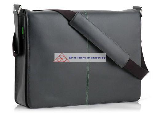  Laminated Fabrics Laptop Bag, Size : 145cm