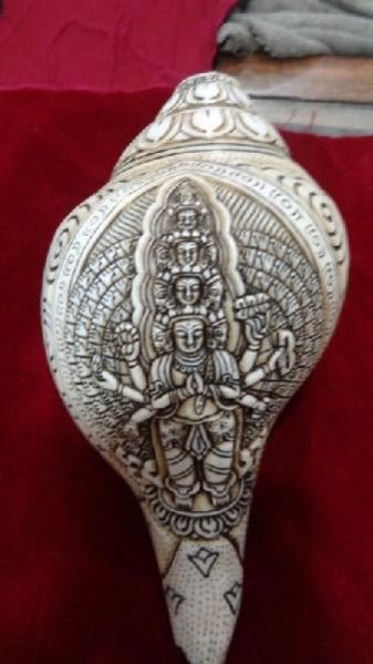 Sahasrabhuja Avalokiteswara Conch Shell