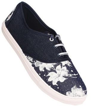 Namchee ladies canvas shoes, Size : 3 to 9