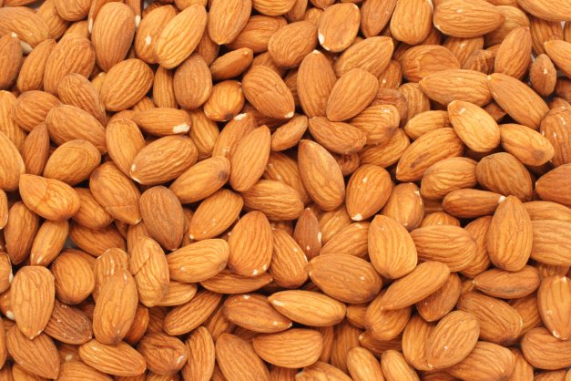 Raw Almond Kernels