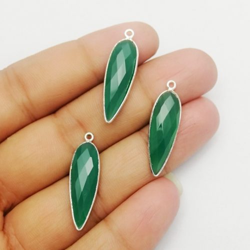 Green Onyx Pear Drop Shape Silver Bezel Pendant