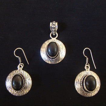 German Silver and Onyx Pendant set