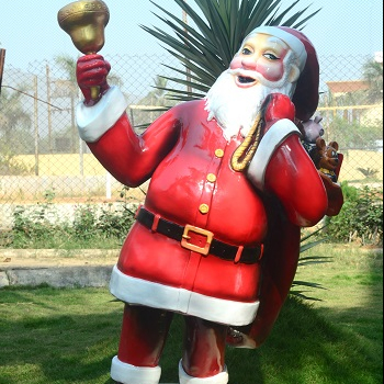 Santa Claus Statue