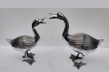 Duck Pair Metal Statue, Feature : India