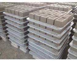 Plastic Fly Ash Brick Pallets, Style : Double Faced