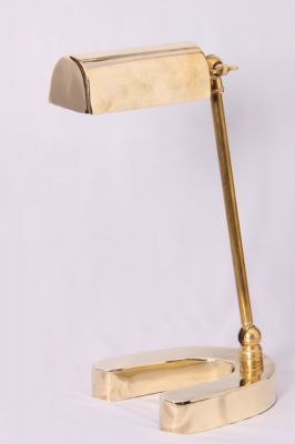 METAL DESIGNER DESK LAMP