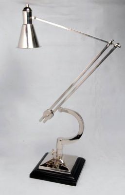 METAL TECNICAL TABLE LAMP
