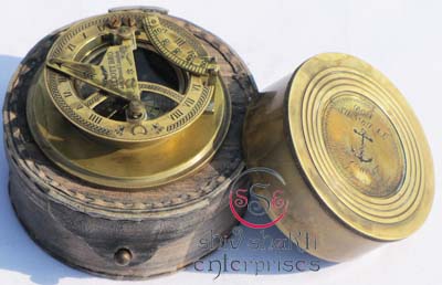 Box Sundial Compass W/ Leather Cover