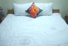 100% Cotton Luxury Bedding Set, Style : Plain