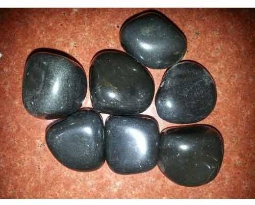 Plain Black Polished Pebble Stones, Feature : Fine Finished, Non Slip