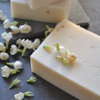 Natural Jasmine Soap, Shape : Rectangle or Square