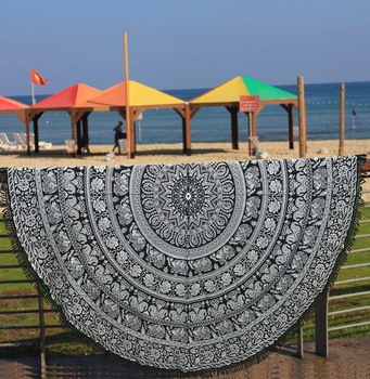 Black and White Bohemian Mandala tapestry Home Decor