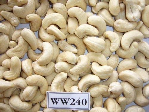 WW40 Grade Cashew Nuts