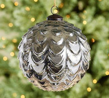Ball Glass Christmas Decorations, for Gifting, Feature : Attractive Design, Light Weight, Shiny Look