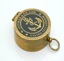 Fully Functional Brass Collectable Compass