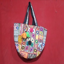 LAXMANS trendy patchwork banjara bag, Gender : Women