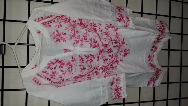 100% Cotton girls romanian jaali top, Technics : Embroidered