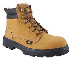 Leather JCB Trekker Safety Shoes, for Industrial, Gender : Male