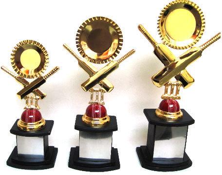 Aluminium Cricket Batsman Sports Trophy, Color : Golden (Gold Plated)