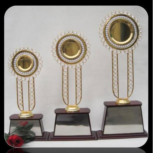 Aluminium Premium Sports Trophy, Color : Golden (Gold Plated)